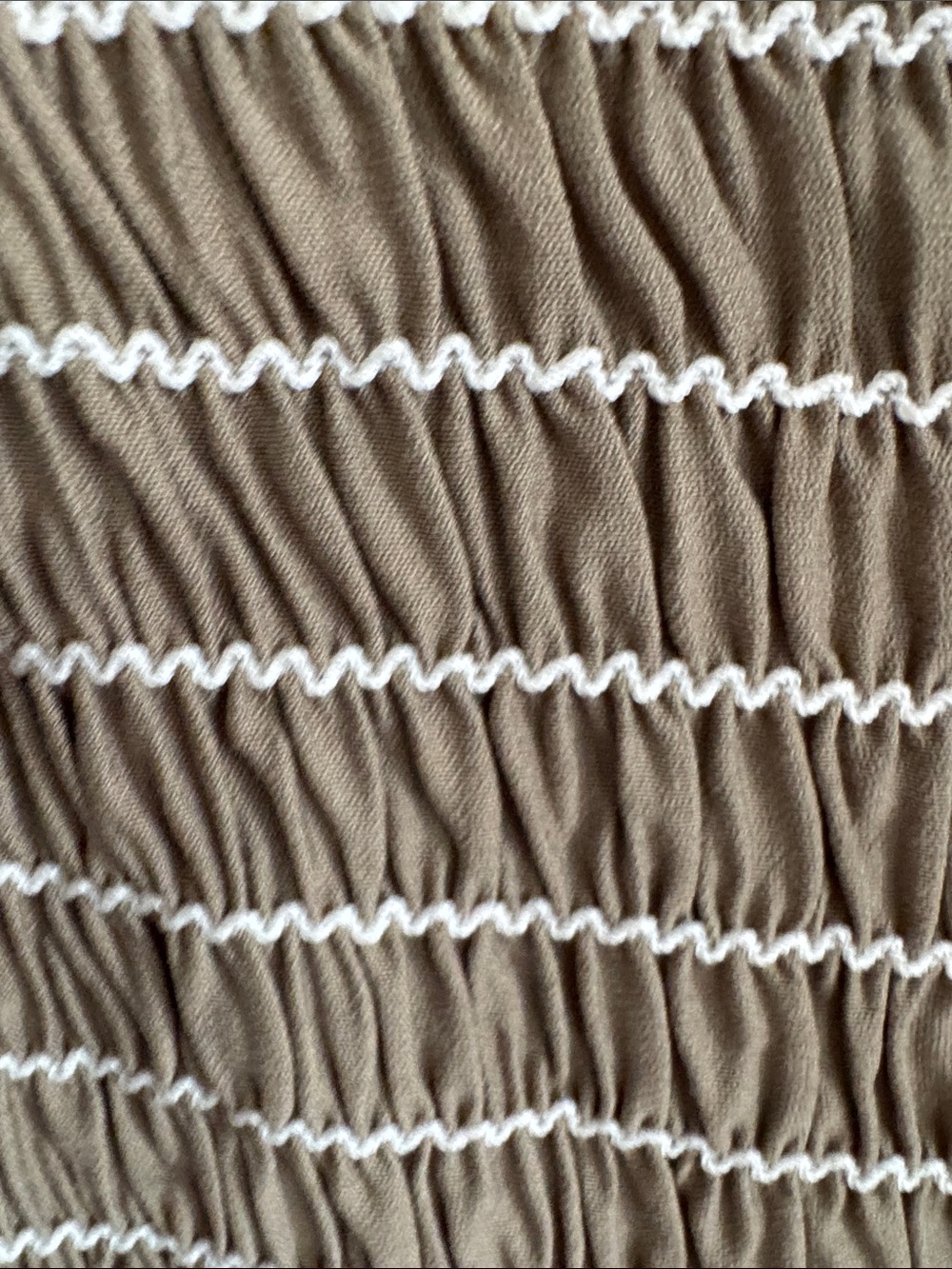 Aritzia olive Smocked Square-Neck Long Sleeve Midi Dress - Picture 4 of 4